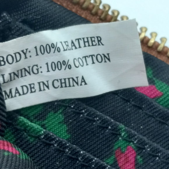 Betsy Johnson Wallet Wristlet - Picture 5 of 5